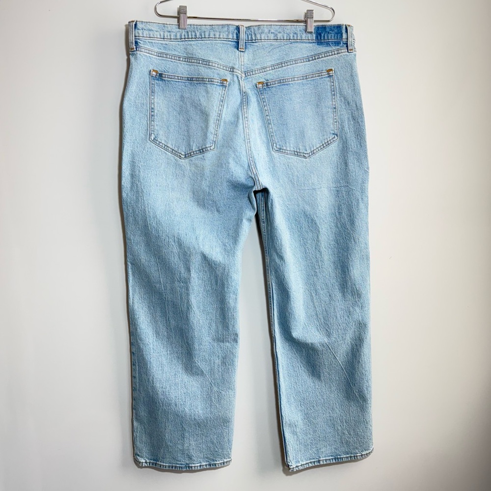 NWT Abercrombie Fitch The 90s High Rise Relaxed Jean Medium With Front Yoke 34 S - Picture 8 of 16